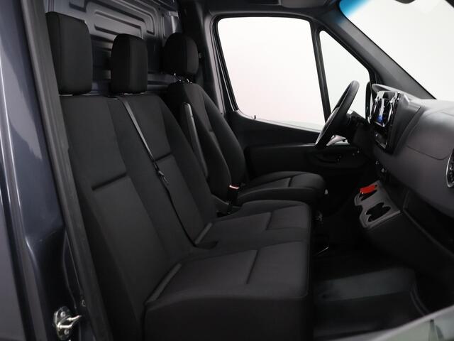 Mercedes-Benz SPRINTER 519 CDI L2 H2 SELECT | 5.0 T | 5000 GVW | N2 | AUTOMAAT | 3500KG AHW VOORBEREIDING | ACHTERUIRIJCAMERA | ADAPTIVE CRUISE | DODEHOEKDETECTIE | STOELVERWARMING | BOM VOL OPTIES | LED LAMPEN