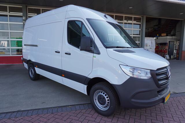Mercedes-Benz SPRINTER 315 CDI 150PK L2H2 Pro automaat Airco | Cruise | Camera | Trekhaak 3.500KG