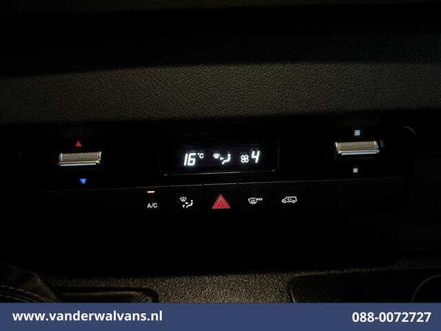 Mercedes-Benz SPRINTER 314 CDI 143pk L2H1 Euro6 Airco | Camera | Apple Carplay | Trekhaak | Chauffeursstoel Android Auto, Bijrijdersbank