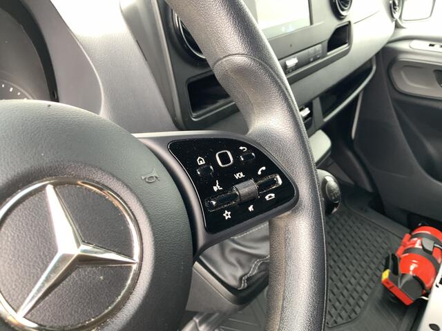 Mercedes-Benz SPRINTER 314 2.2 CDI L2H2 2 Delen Dag&Nacht Airco Camera. 1e Deel D.164/B.117/H.180 cm 2 Deel L.190/B.154/h.180 cm.Koeling werkt 100% Tot _ 12 gr Onder Nul Euro 6