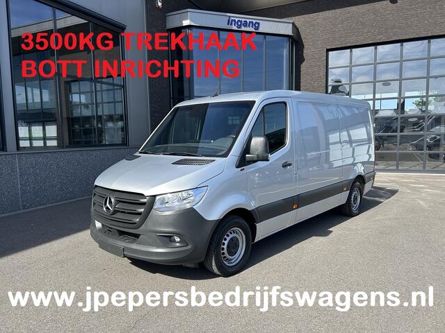Mercedes-Benz SPRINTER 315 CDI L2 H1 RWD 3500KG Trekhaak / BOTT Inrichting / MBUX 10.25 / Navigatie / Cruise control / Airco / 270 Graden achterdeuren