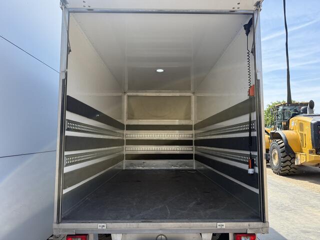 Mercedes-Benz SPRINTER 317 1.9 CDI Automaat Bakwagen Laadklep Cruise Control Climate Control Meubelbak Koffer