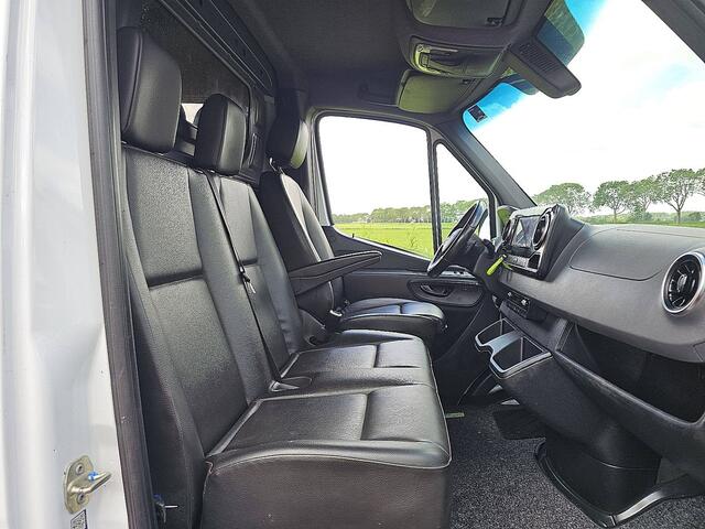Mercedes-Benz SPRINTER 316 2.2 CDI L3H2 EURO VI-D 3.5T-Trekhaak Mbux10 + Navi 3-Zits Comfort-Stoel Stoelverwarming 163Pk Euro6 Leer!