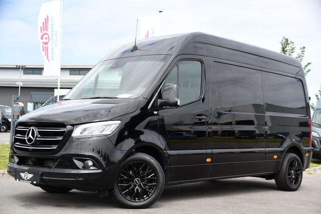 Mercedes-Benz SPRINTER 314 2.2 CDI L2H2 Black Edition Full Options! Adaptieve Cruise, Camera, LED, Memory, Standkachel, Stoelverwarming, Trekhaak, Voorruit verwarming, Carplay, 10,5'' Mbux, Uniek!