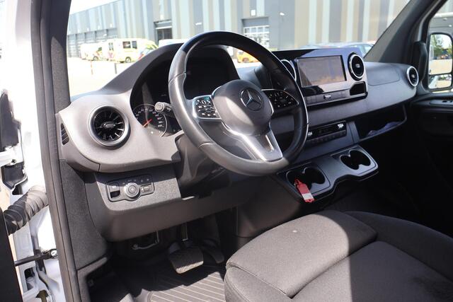 Mercedes-Benz SPRINTER 319 CDI | AUT. | L4 H2 | Pro | Achteruitrijcamera | 475 cm Laadvloer | 2-Zits | Parkeercamera | Navigatie | Stoelverwarming | Distronic Plus | Climate Control | Certified