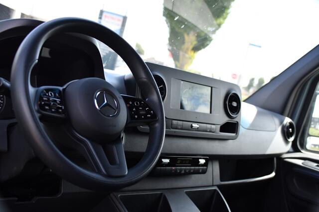 Mercedes-Benz SPRINTER 317 1.9 CDI L2H2 RWD PB Edition Camera, Cruise, Carplay, 170pk, Standkachel, Stoelverwarming, Geveerde stoel, Sensoren, Uniek!