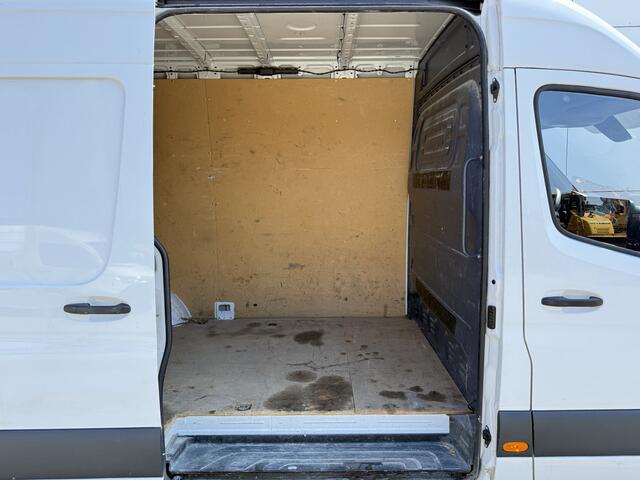 Mercedes-Benz SPRINTER 315 1.9 CDI Automaat L2H2 Climate control Camera Carplay Cruise control
