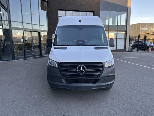 Mercedes-Benz SPRINTER 317 CDI L3 H2 Pro LED / MBUX / Navigatie / Camera / Cruise control / Airco / 270 Graden achterdeuren