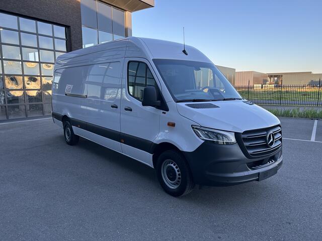 Mercedes-Benz SPRINTER 317 CDI L3 H2 Pro LED / MBUX / Navigatie / Camera / Cruise control / Airco / 270 Graden achterdeuren