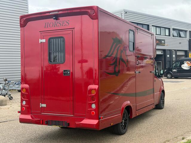Mercedes-Benz SPRINTER 317CDI Paardenwagen-Hengsten Uitvoering Automaat Airco Navi Cruisecontrol 70,000KM