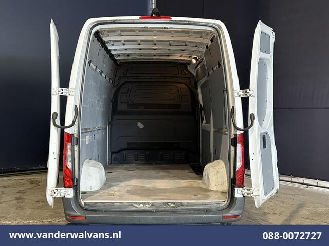 Mercedes-Benz SPRINTER 315 CDI 150pk L2H2 Euro6 Airco | Camera | Apple Carplay | Android Auto Parkeersensoren, 270 Graden Achterdeuren, Bijrijdersbank