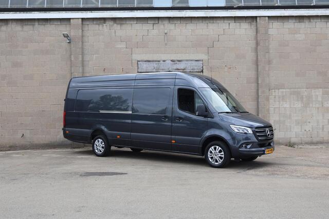 Mercedes-Benz SPRINTER 319 CDI | AUT. | L4 H2 | PRO | Trekhaak | Distronic Plus | LM Velgen | LED koplampen | Navigatie | Parkeercamera | Apple Carplay/Android Auto | 3-zits | Airco | Cruise Control | Certified