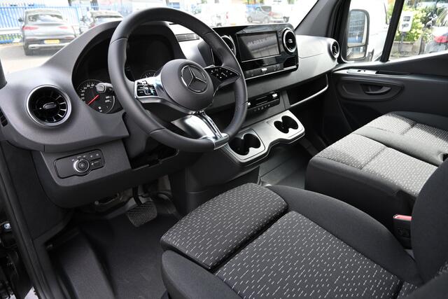 Mercedes-Benz SPRINTER 519 CDI L2H2 Select 3.5t 3500 kg Trekgewicht, LED, Distronic