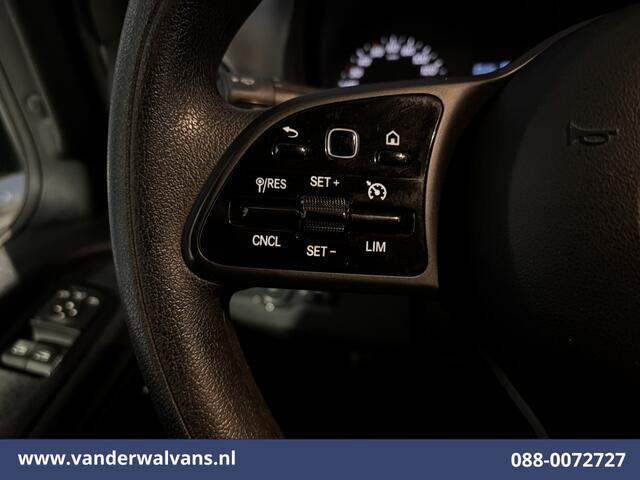 Mercedes-Benz SPRINTER 317 CDI 170pk L3H2 Euro6 Airco | 360 Graden Camera | Navigatie | Apple Carplay | Chauffeursstoel Cruisecontrol, Android Auto, Stoelverwarming, 270 Graden Achterdeuren, Parkeersensoren, Bijrijdersbank
