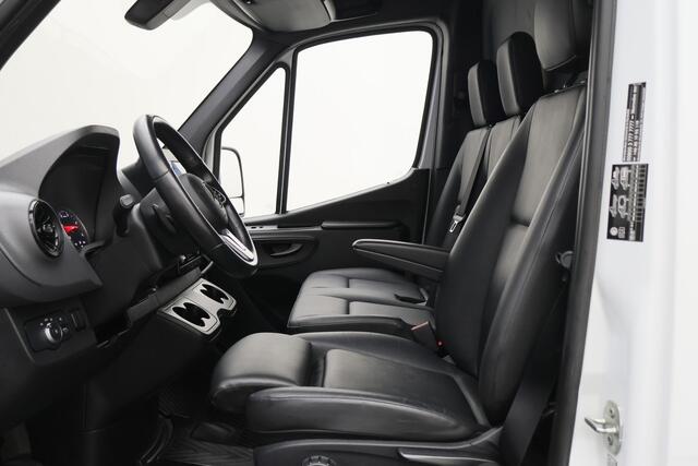 Mercedes-Benz SPRINTER 317 CDI L1H1 RWD Leer, 360° Camera, 3-Zits, Cruise, Standkachel, Apple Carplay, Trekhaak, 18''