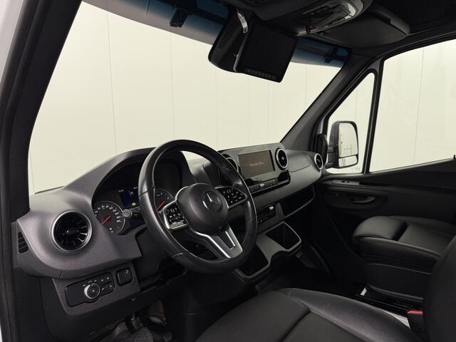 Mercedes-Benz SPRINTER 519CDI Automaat Bakwagen+Laadklep | Speciaalbouw | 3500Kg Trekhaak | Navigatie | Leder | Airco | Cruise