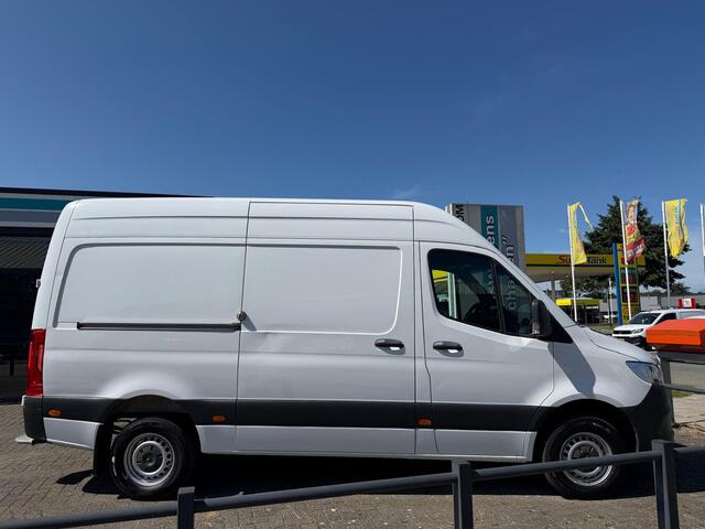 Mercedes-Benz SPRINTER 316 CDI L2H2 E6 RWD | 3.5T Trekhaak | Automaat | Mbux 7