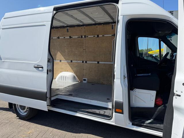Mercedes-Benz SPRINTER 316 CDI L2H2 E6 RWD | 3.5T Trekhaak | Automaat | Mbux 7