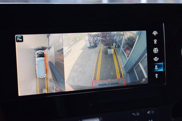 Mercedes-Benz SPRINTER L4 (!) 319 3.0 V6 CDI DubbelCabine EURO6 Leder | Camera | Trekhaak | Luchtvering | Crossbus