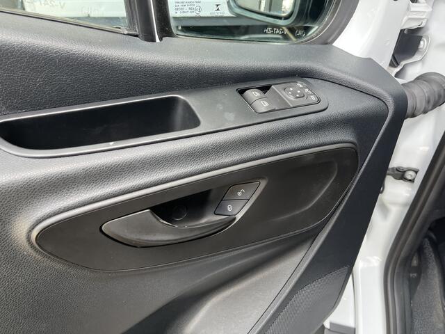 Mercedes-Benz SPRINTER 314 2.2 CDI L1H2 Werkplaats inrichting Airco Cruise controle Kastinrichting Omvormer Apple carplay 1e Eigenaar Euro 6 Bpm vrij voor particulier gebruik!!