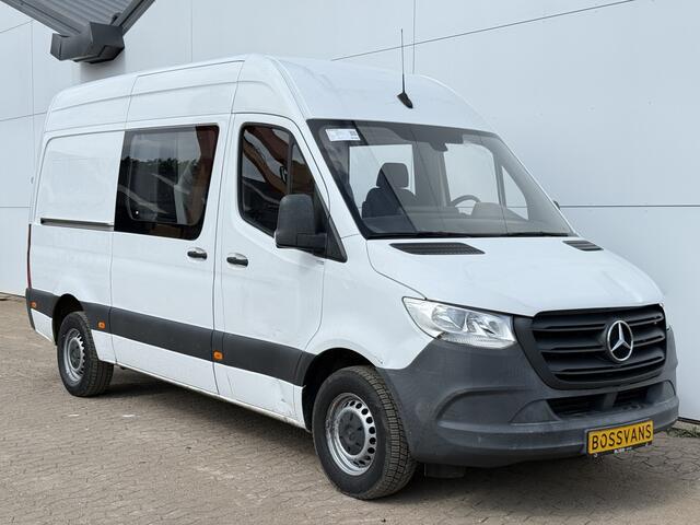 Mercedes-Benz SPRINTER 314 2.2 CDI Automaat L2H2 Dubbele Cabine 7-persoons Climate Control Cruise Control Trekhaak Carplay Camera