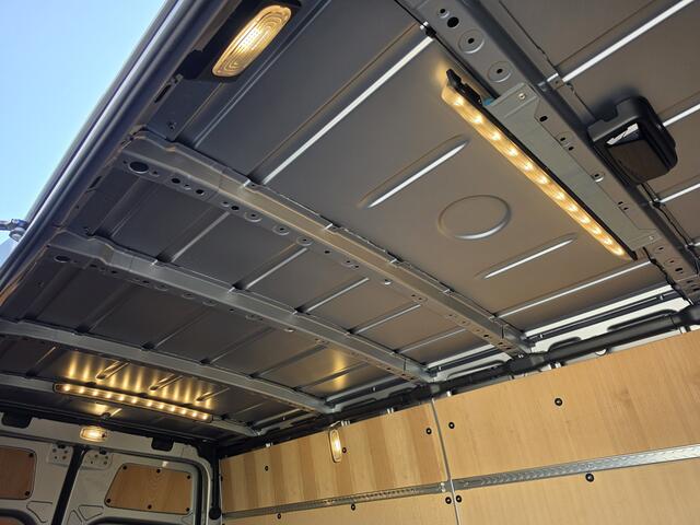 Mercedes-Benz SPRINTER 317 CDI L2-H2 RWD Automaat * LED * NAVI * Camera * PDC *