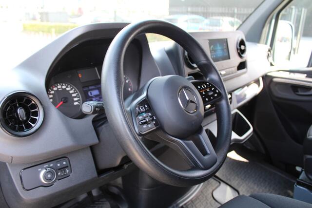 Mercedes-Benz SPRINTER 317 170Pk 1.9 CDI L2H2 RWD Automaaat | Camera | Cruise control