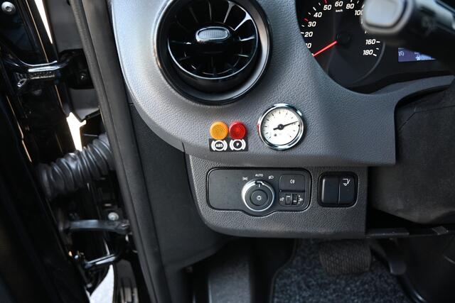Mercedes-Benz SPRINTER 519 CDI 3.0 V6 BE trekker MBUX navigatie, Geveerde stoel, Etc.