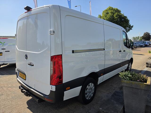 Mercedes-Benz SPRINTER 317 CDI L2-H1 RWD Automaat * 3,5t Trekgewicht * Camera * Cruise * MBUX *