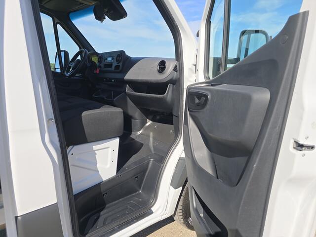 Mercedes-Benz SPRINTER 515 CDI Bakwagen + Laadklep - AUTOMAAT - Euro 6 - 150 Pk - Airco - Cruise Control