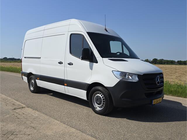 Mercedes-Benz SPRINTER 315 1.9 CDI L2H2 RWD - Euro 6 - 150 Pk - MBUX - ParkeerCamera - Airco - Cruise Control