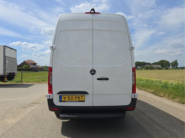 Mercedes-Benz SPRINTER 315 1.9 CDI L2H2 RWD - Euro 6 - AUTOMAAT - 150 Pk - MBUX - ParkeerCamera -