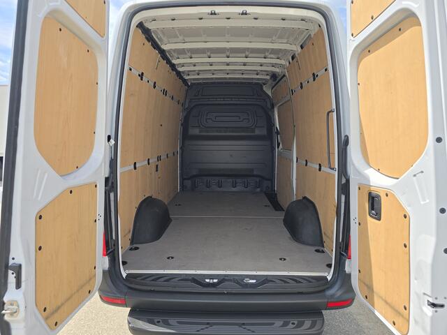 Mercedes-Benz SPRINTER 315 1.9 CDI L2H2 RWD - Euro 6 - AUTOMAAT - 150 Pk - MBUX - ParkeerCamera -