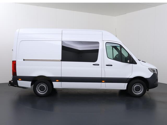 Mercedes-Benz SPRINTER 316 CDI | L2 H2 | AUTOMAAT | STOELVERWARMING | NAVIGATIE | ACHTERUITRIJCAMERA | APPLE CARPLAY / ANDROID AUTO | LAADKLEP | LED KOPLAMPEN | STANDKACHEL | DODEHOEK DETECTIE |