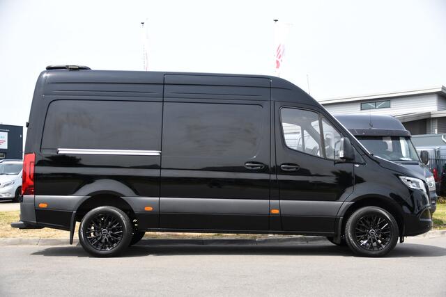 Mercedes-Benz SPRINTER 317 1.9 CDI L2H2 RWD Black Edition Camera, Cruise, Carplay, LED, 170pk, Automaat, Stoelverwarming, Standkachel, Mbux, Leder, Uniek!