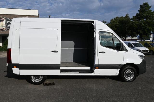 Mercedes-Benz SPRINTER 316 CDI L2H2 RWD 3500kg Trekhaak, MBUX met camera, Etc.