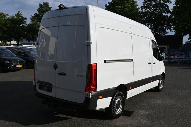 Mercedes-Benz SPRINTER 316 CDI L2H2 RWD 3500kg Trekhaak, MBUX met camera, Etc.