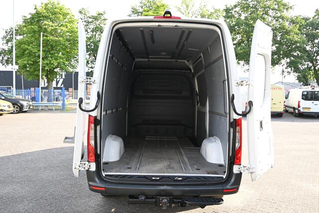 Mercedes-Benz SPRINTER 316 CDI L2H2 RWD 3500kg Trekhaak, MBUX met camera, Etc.