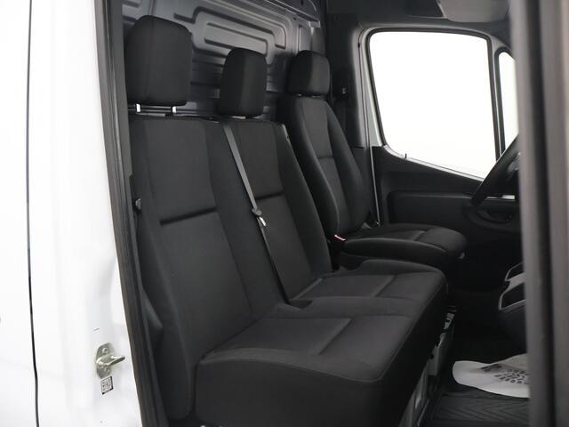 Mercedes-Benz SPRINTER 317 CDI L3 H2 RWD