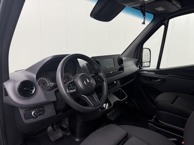 Mercedes-Benz SPRINTER 317CDI Automaat L2H2 | Led | Werkplaats | Navigatie | Camera | Trekhaak | Airco | Cruise