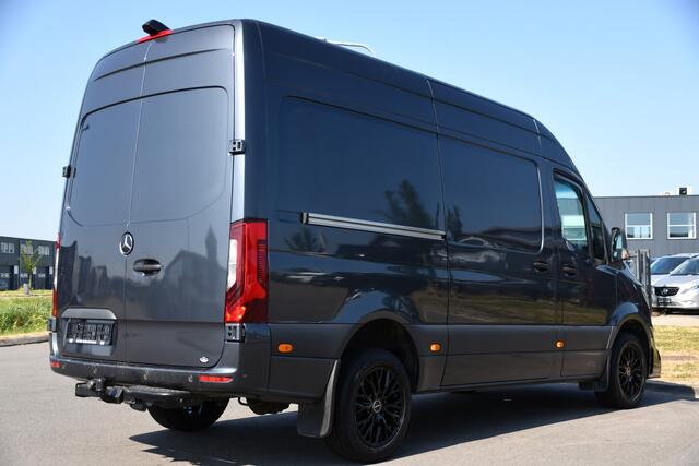 Mercedes-Benz SPRINTER 319 3.0 CDI L2H2 AMG Edition Adaptieve Cruise, Camera, Carplay, LED, 10,5'' Mbux, Automaat, Sensoren, Stoelverwarming, Uniek!