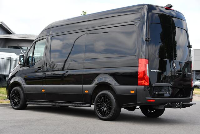 Mercedes-Benz SPRINTER 316 1.9 CDI L2H2 RWD AMG Black Edition Camera, Cruise, Carplay, Automaat, 170PK, Standkachel, Multimedia, UNIEK!