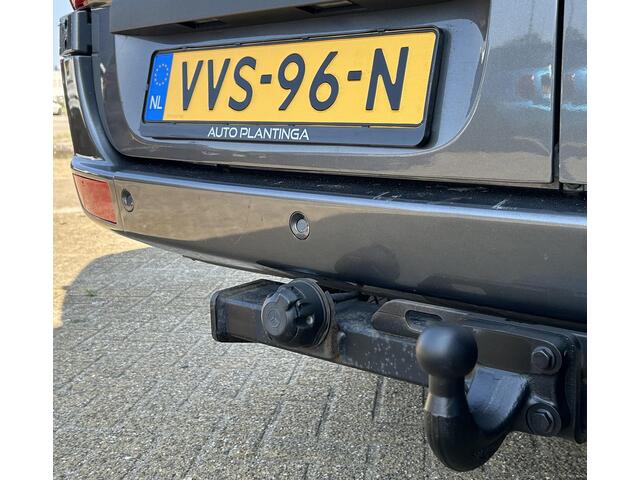 Mercedes-Benz SPRINTER 319 3.0 CDI 366 190PK | L2H2 | AUTOMAAT | 3 Persoons | 6 Cilinder | Trekhaak | 2x Stoelverwarming | Standkachel | Xenon | Achteruitrijcamera | Parkeersensoren voor en Achter | 2 Sleutels |