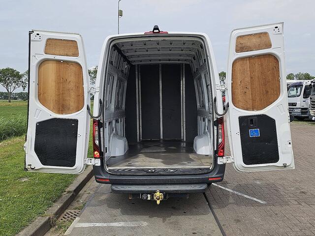 Mercedes-Benz SPRINTER 317 L3H2, dubbele cabine,automaat, airco, LED, mbux, navi, camera, trekhaak