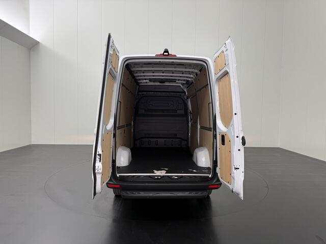 Mercedes-Benz SPRINTER 317CDi Automaat L2H2 | Led | 10" Multimedia | Navigatie | Camera | 3-Zits | Betimmering