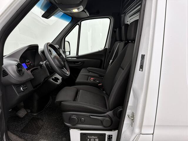 Mercedes-Benz SPRINTER 315 CDI L3H2 RWD Betimmering Camera Carplay Trekhaak 3500kg Automaat