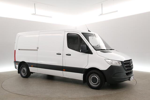Mercedes-Benz SPRINTER 314 CDI L2H1 | Automaat | Airco | Cruise | Camera | 3 Zits | Carplay | Trekhaak