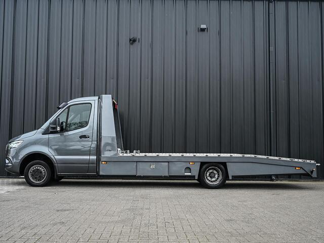 Mercedes-Benz SPRINTER 519 3.0 CDI L3 EURO VI-D NL Auto · Tijhof opbouw · Luchtvering · Trekhaak · Opbergvakken L+R · Distronic · Led · 6 Cillinder · Climate · Lier elektrisch · Geveerde bestuurderstoel | oprijwagen