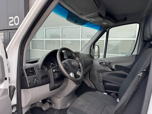 Mercedes-Benz SPRINTER 211 2.2 CDI 325 HD Enkel cabine Imperiaal trekhaak