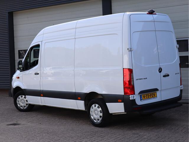 Mercedes-Benz SPRINTER 317 CDI Automaat RDW L2H2 - Nieuw Model - LED - Mbux Groot - Camera